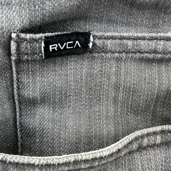 RVCA Leo Romero Jeans Short Mens 34 Gray Stretchy Denim Raw Hem Pockets Slim Fit - Picture 2 of 9